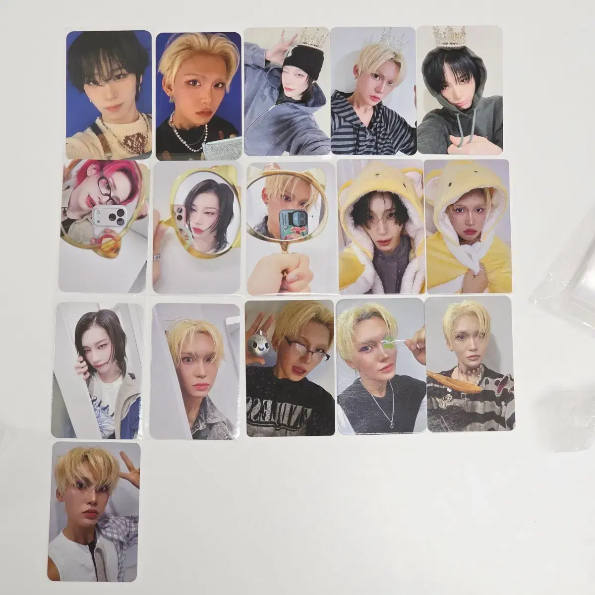 엑스러브 XLOV 미공개 포토카드 미공포 왕관포카 팔아요~ | 브랜드